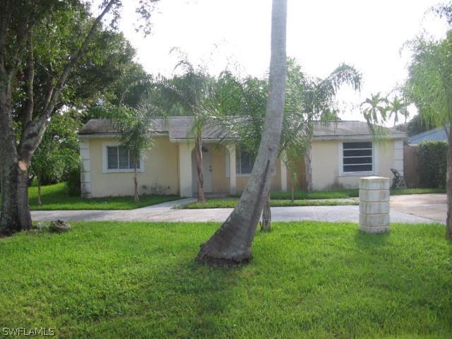 351 Montgomery Ave., Fort Myers, FL