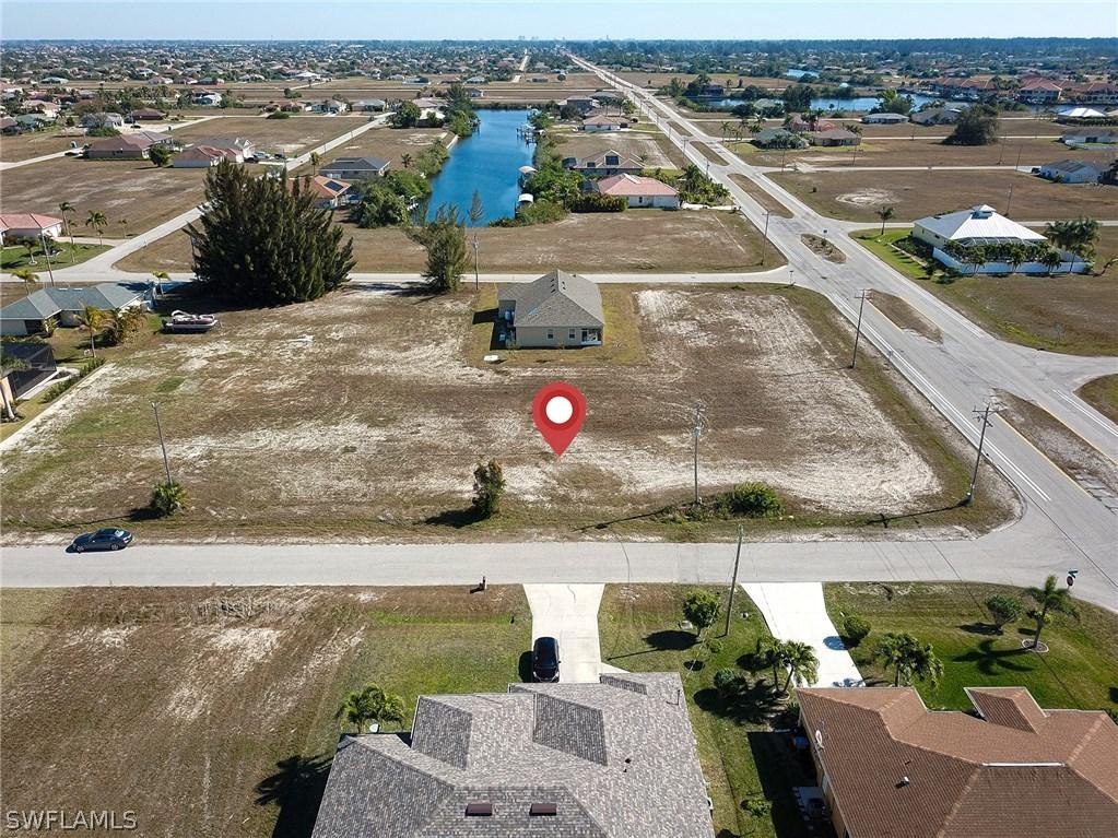 5 NW 35th Pl., Cape Coral, FL 33993