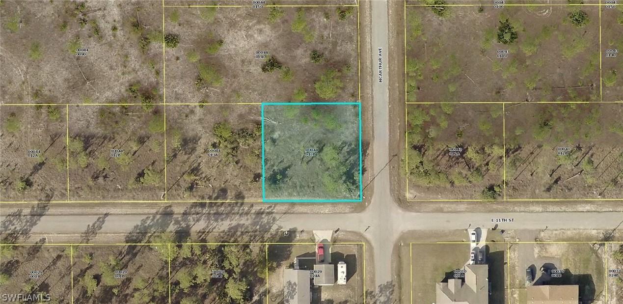 2707 E 11th St., Lehigh Acres, FL 33936