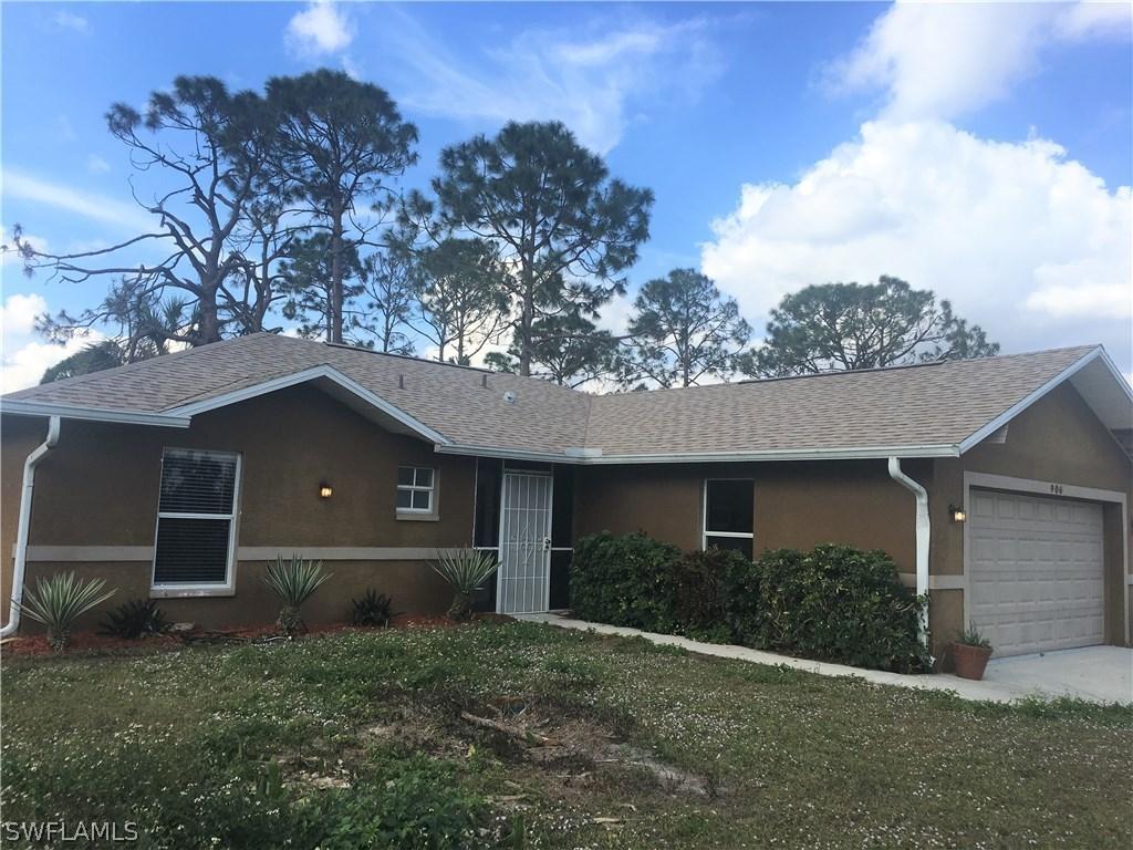 906 Naples Ave., Lehigh Acres, FL 33974