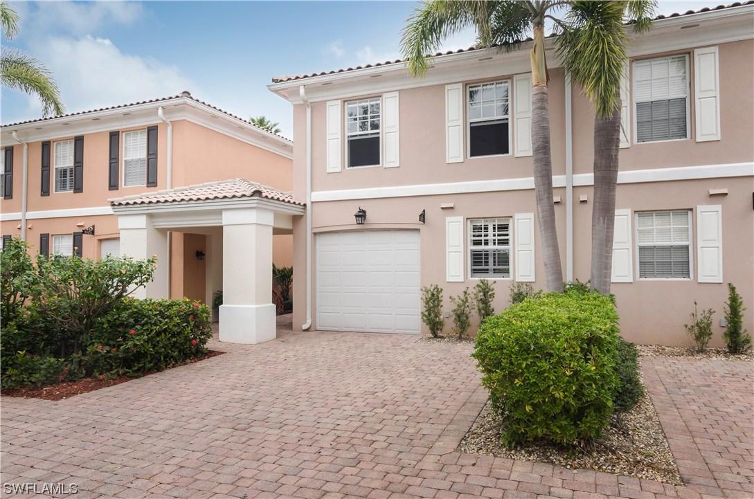 5501 Cove Cir., Naples, FL 34119