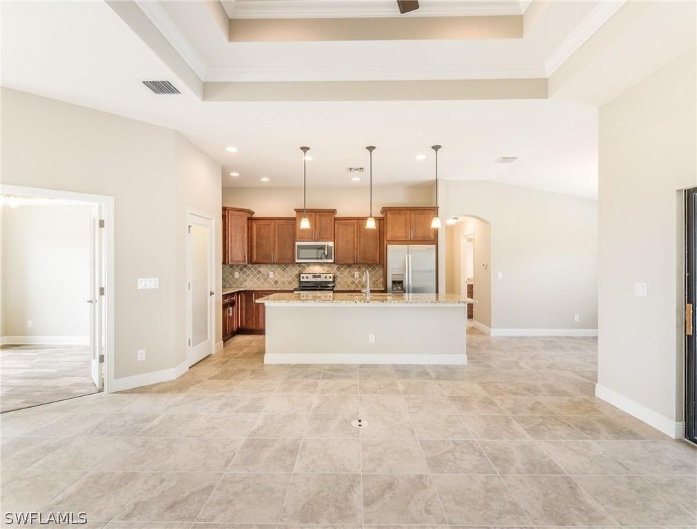 1213 SW 33rd St., Cape Coral, FL 33914