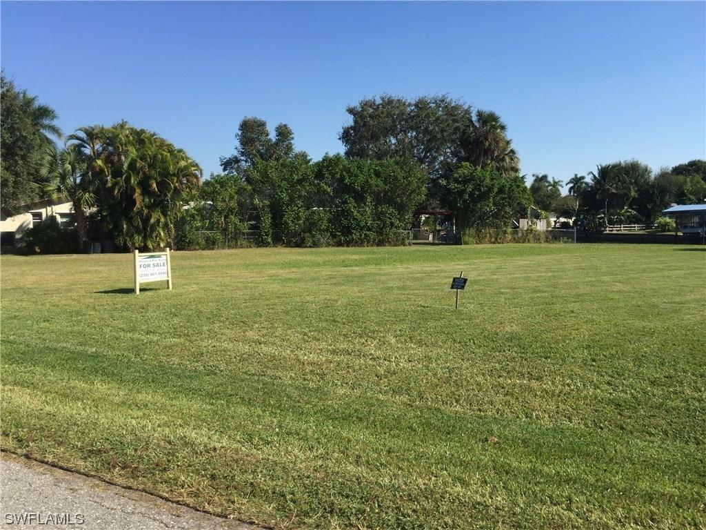 326 Shore Dr., Fort Myers, FL 33905
