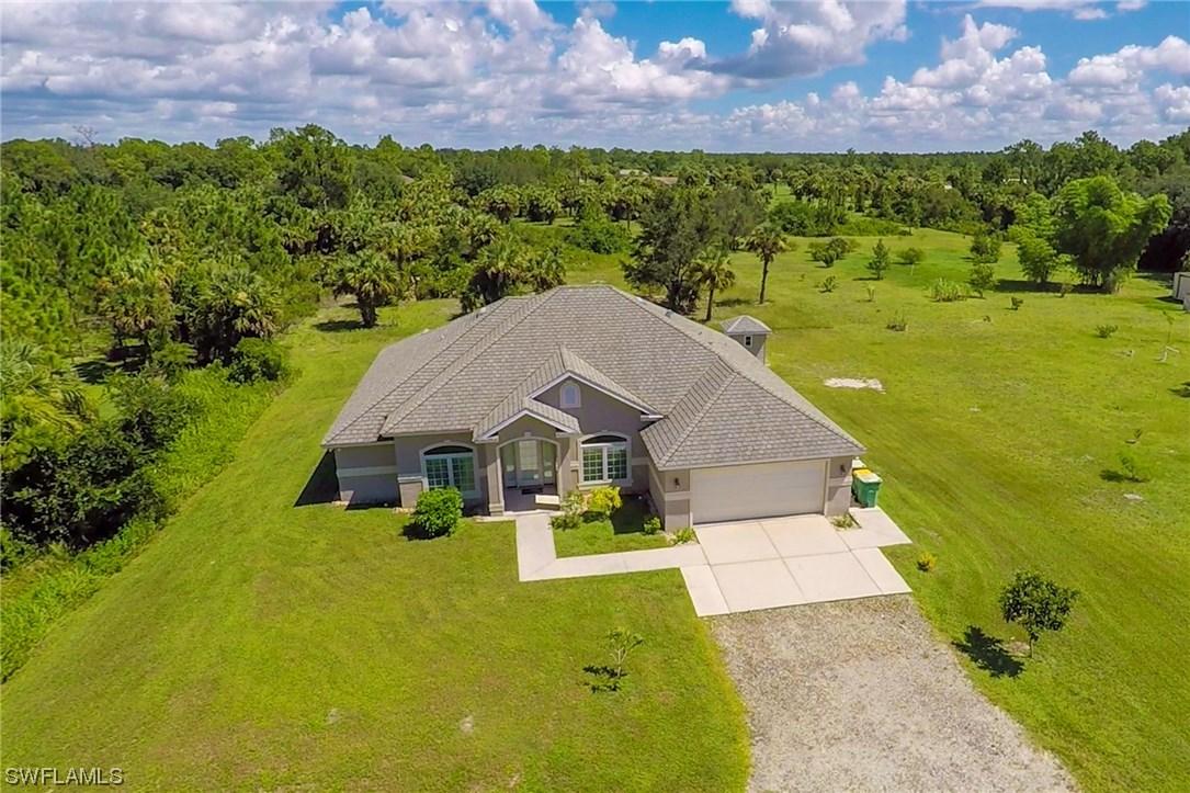 2411 10th Ave., Naples, FL 34117