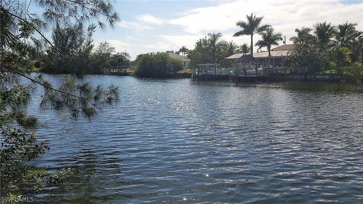 2844 SW 26th Pl., Cape Coral, FL 33914