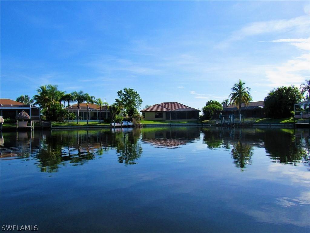 1715 SW 45th Ln., Cape Coral, FL 33914