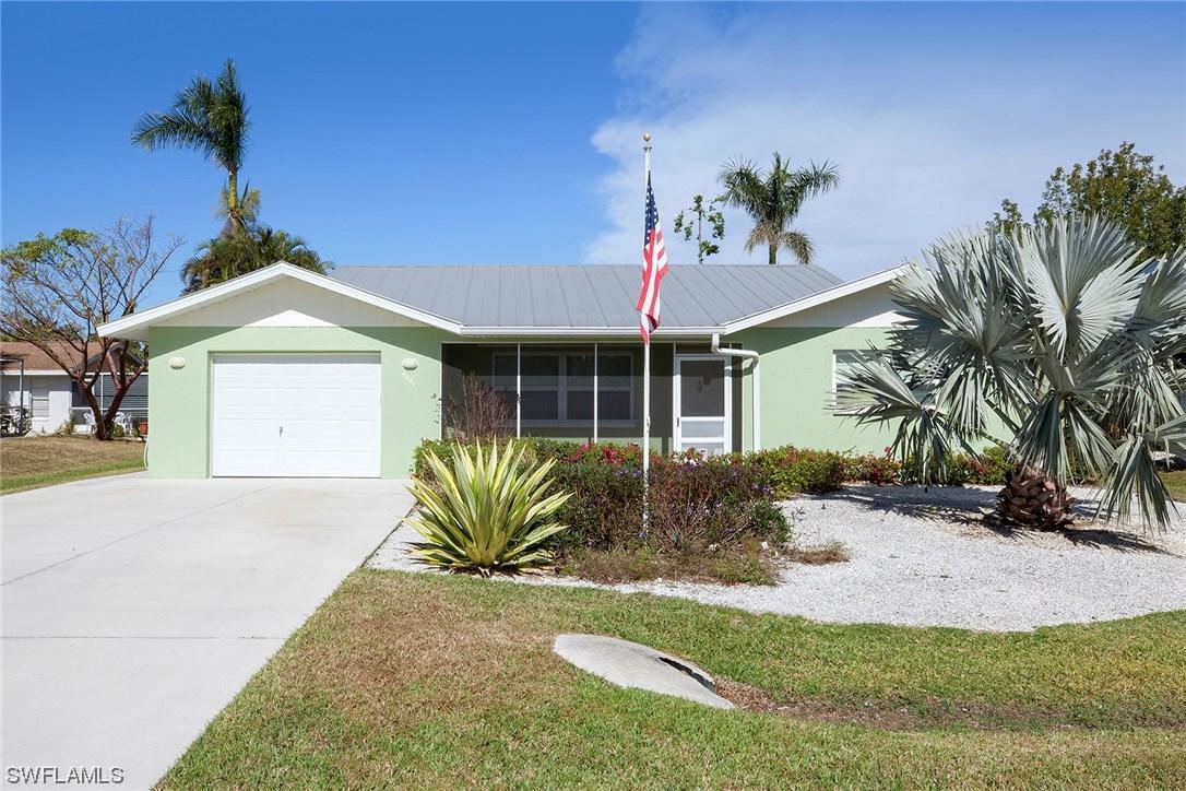 4441 Rosea Ct., Naples, FL 34104