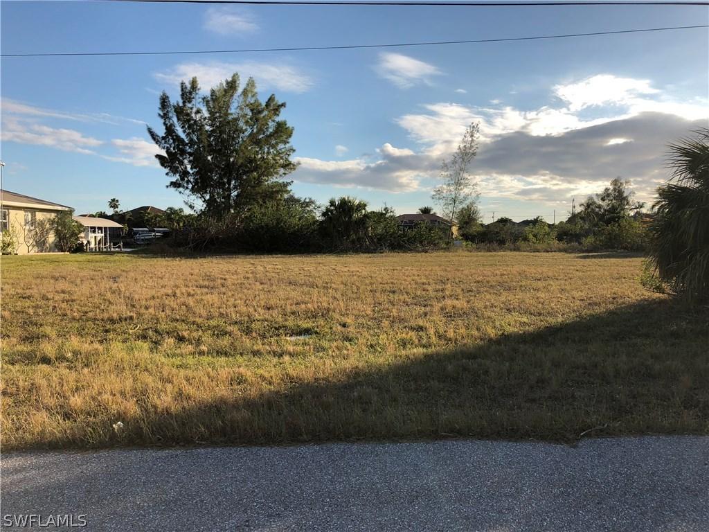 3326 SW 2nd St., Cape Coral, FL 33991