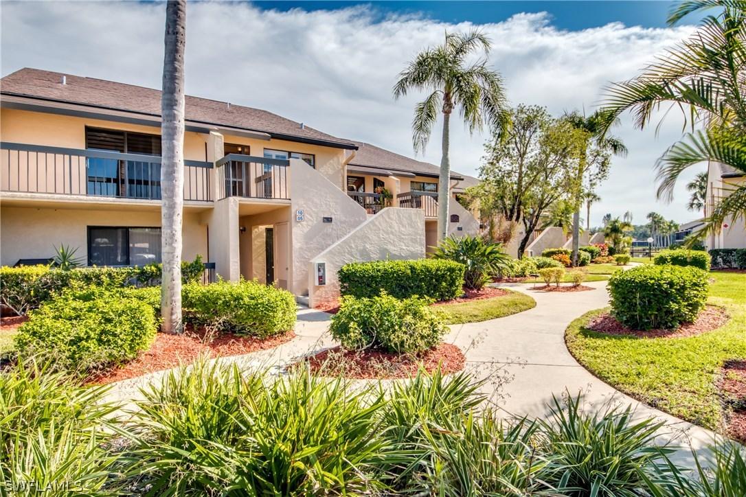 15452 Admiralty Cir. #10, North Fort Myers, FL 33917