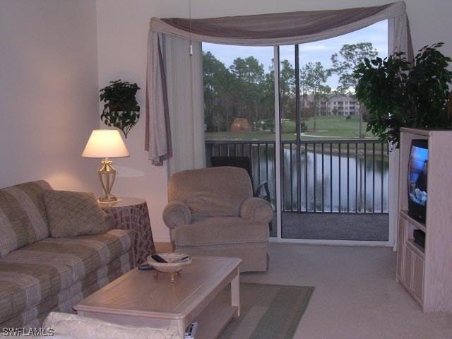 8267 Parkstone Pl. #9-102, Naples, FL 34120