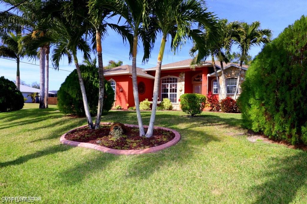 129 SW 13th Ter., Cape Coral, FL 33991
