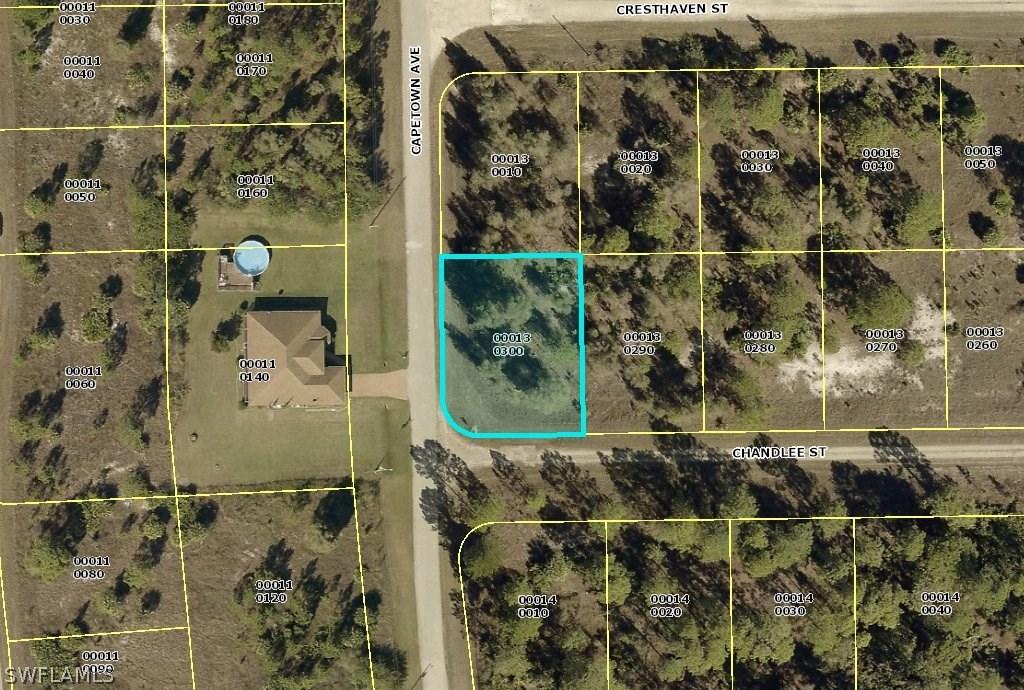 1011 Chandlee St., Lehigh Acres, FL 33974