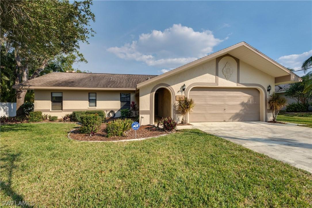1891 Mitchell Ave., Alva, FL 33920