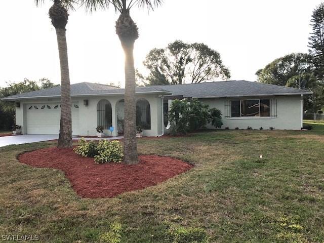 313 Cleveland Ave., Lehigh Acres, FL 33936