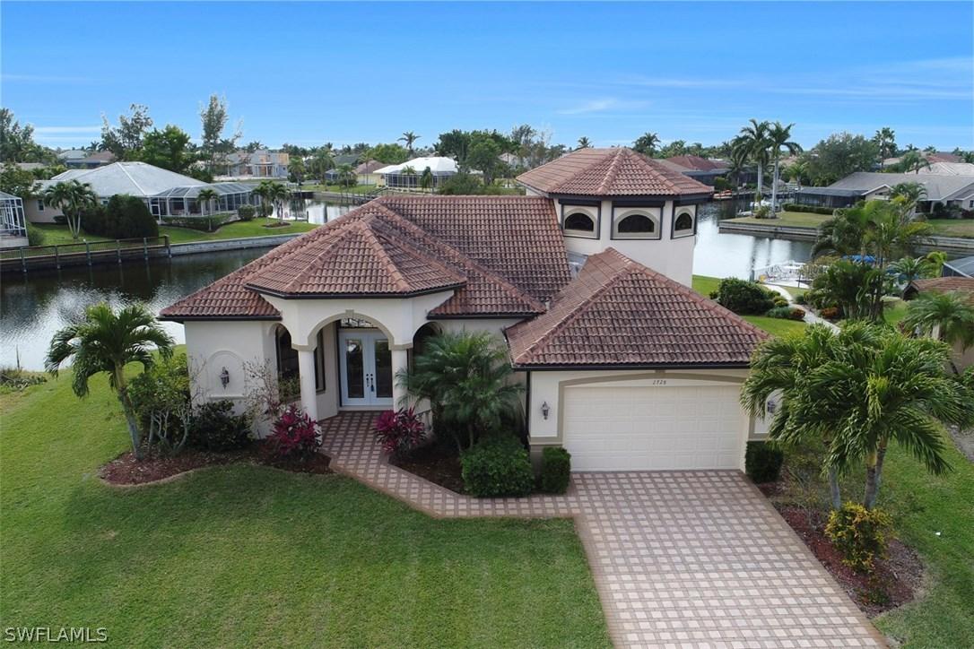 2728 SW 38th Ter., Cape Coral, FL 33914