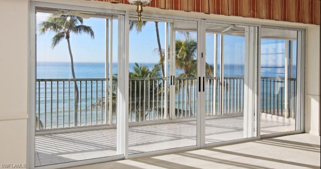 1275 Gulf Shore Blvd. #403, Naples, FL 34102