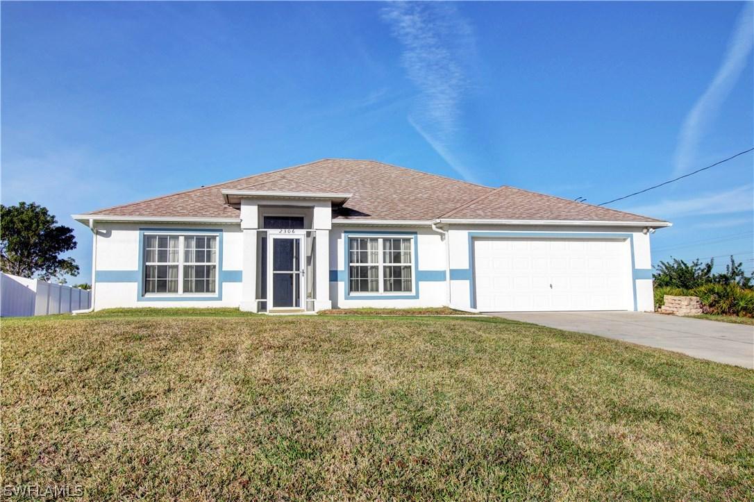 2306 NW 17th Pl., Cape Coral, FL 33993