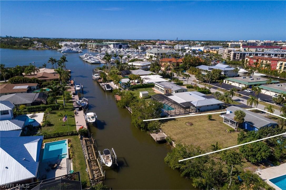 1446 Curlew Ave., Naples, FL 34102