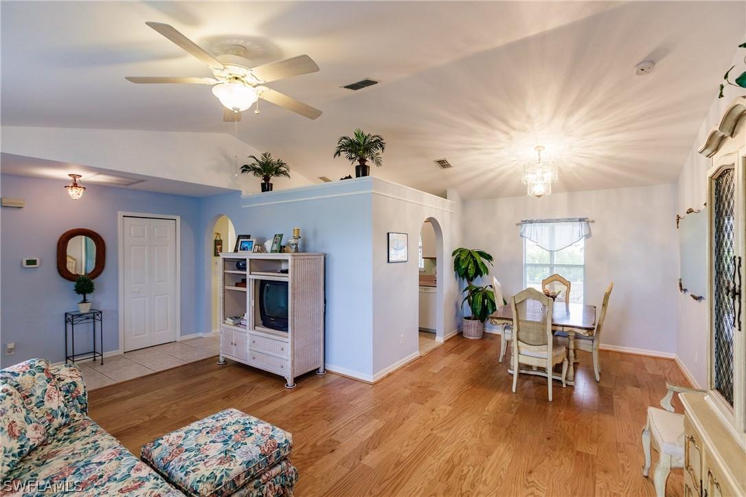 502 SE 28th Ter., Cape Coral, FL 33904