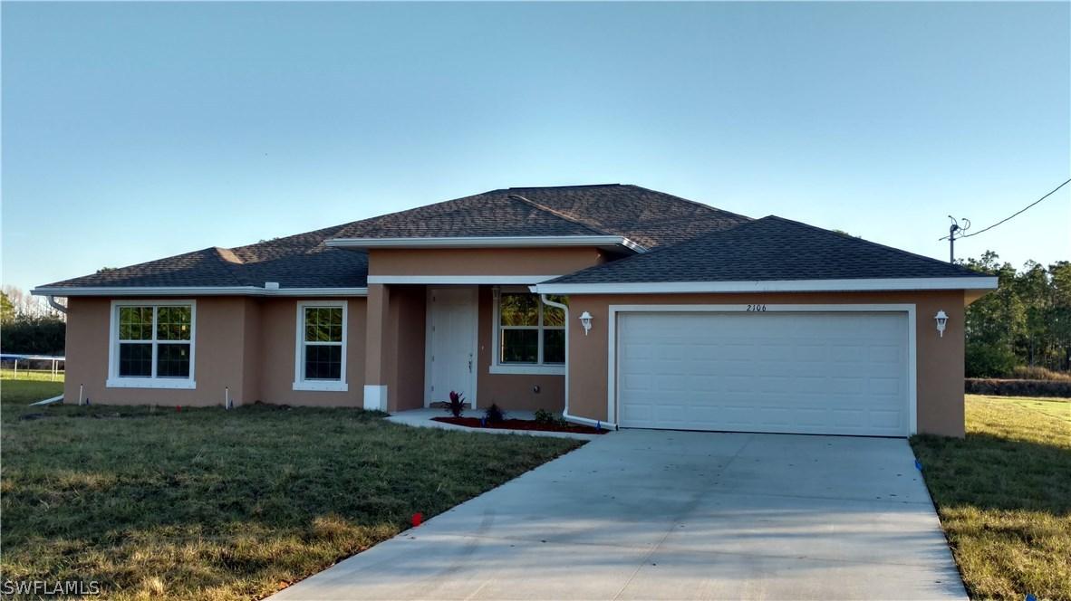 2106 Laura St., Lehigh Acres, FL 33971