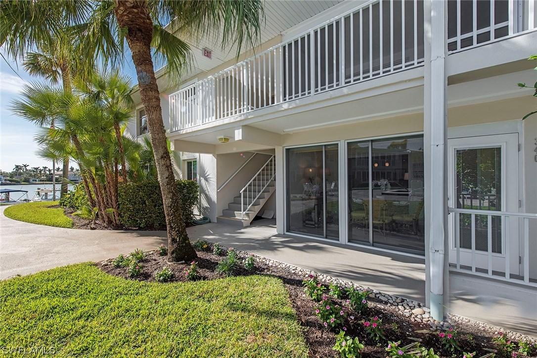 340 Harbour Dr., Naples, FL 34103