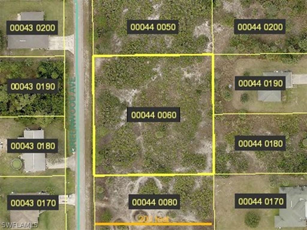 712 Greenwood Ave., Lehigh Acres, FL 33972