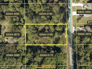 711 Moore Ave., Lehigh Acres, FL 33972