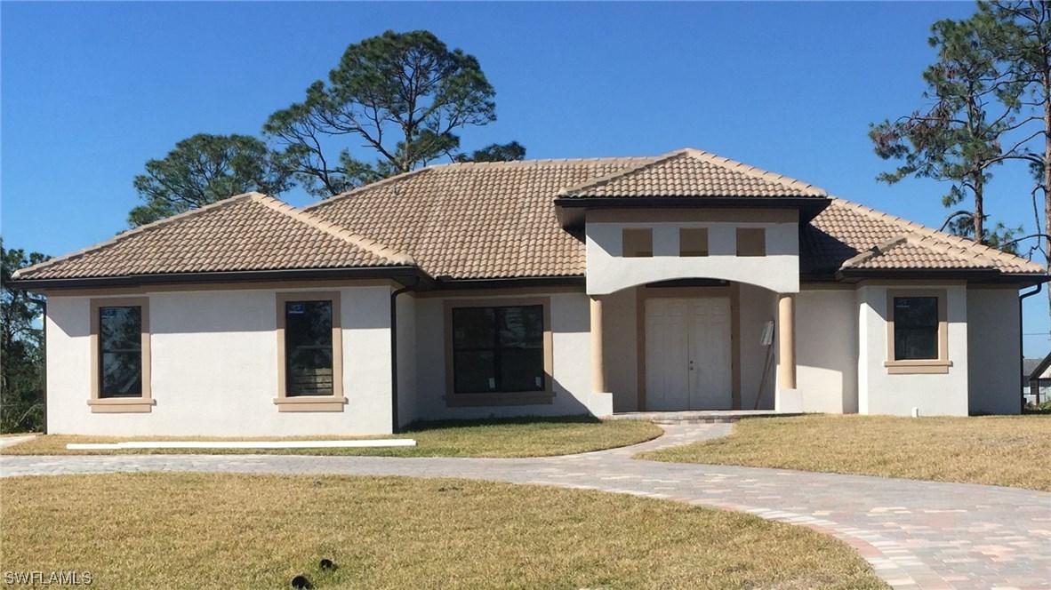 607 Johns Ave., Lehigh Acres, FL 33972