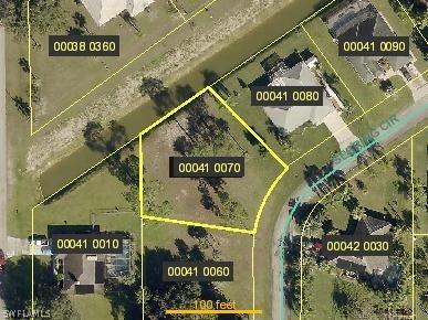 107 Sebring Cir., Lehigh Acres, FL 33936