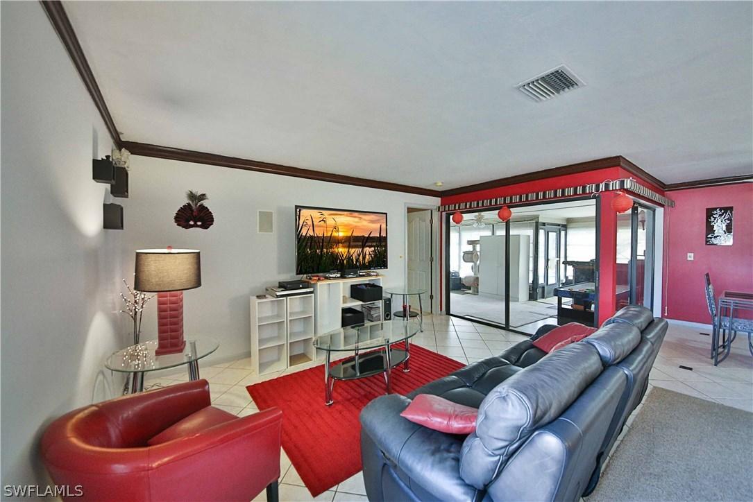 1154 SE 13th St., Cape Coral, FL 33990