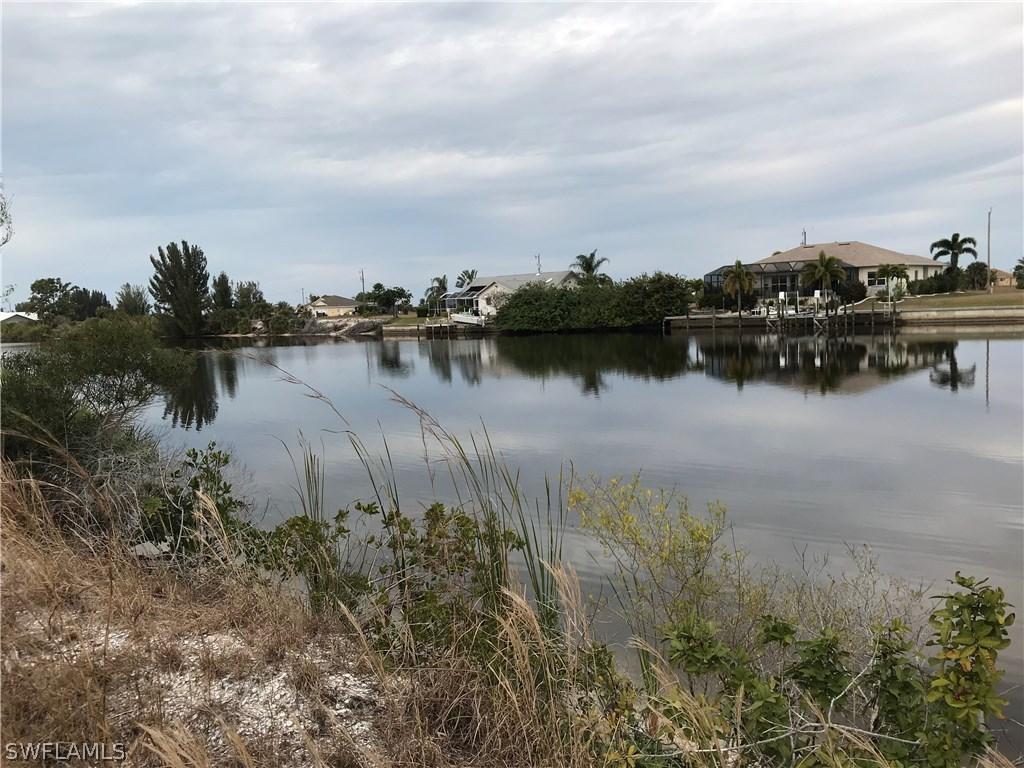 4209 NW 33rd St., Cape Coral, FL 33993