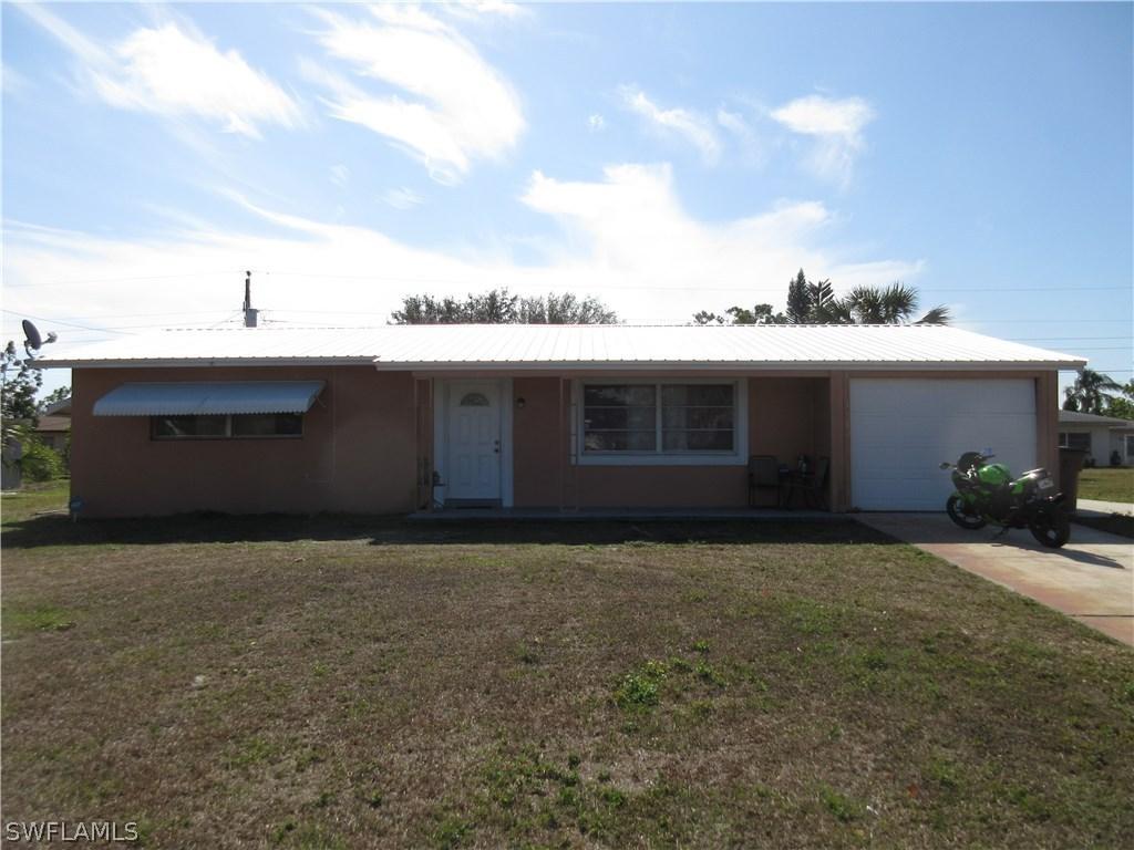 1512 Grandale St., Lehigh Acres, FL 33936