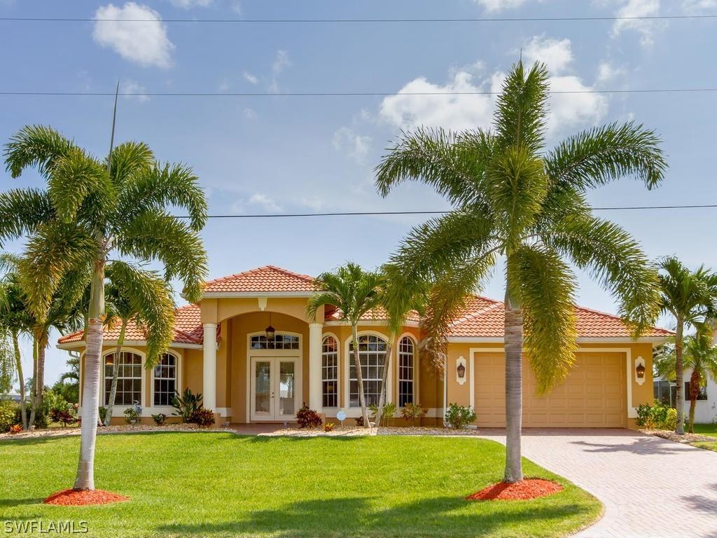 3037 SW 26th Pl., Cape Coral, FL 33914