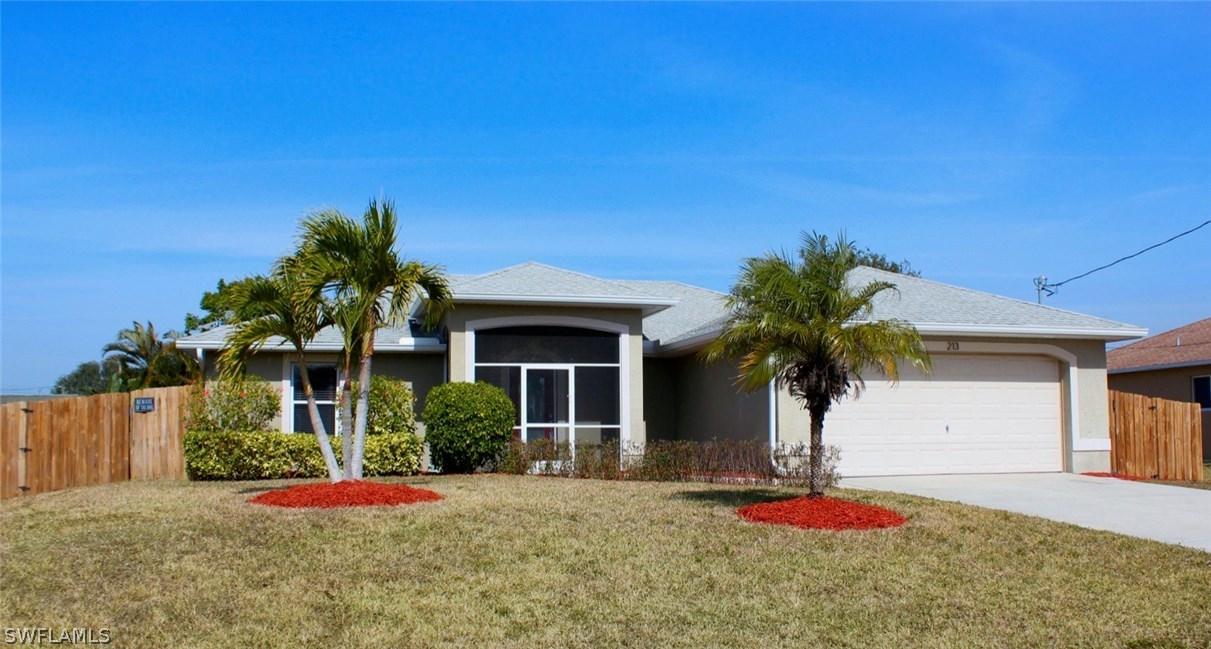 213 SW 31st Ter., Cape Coral, FL 33914