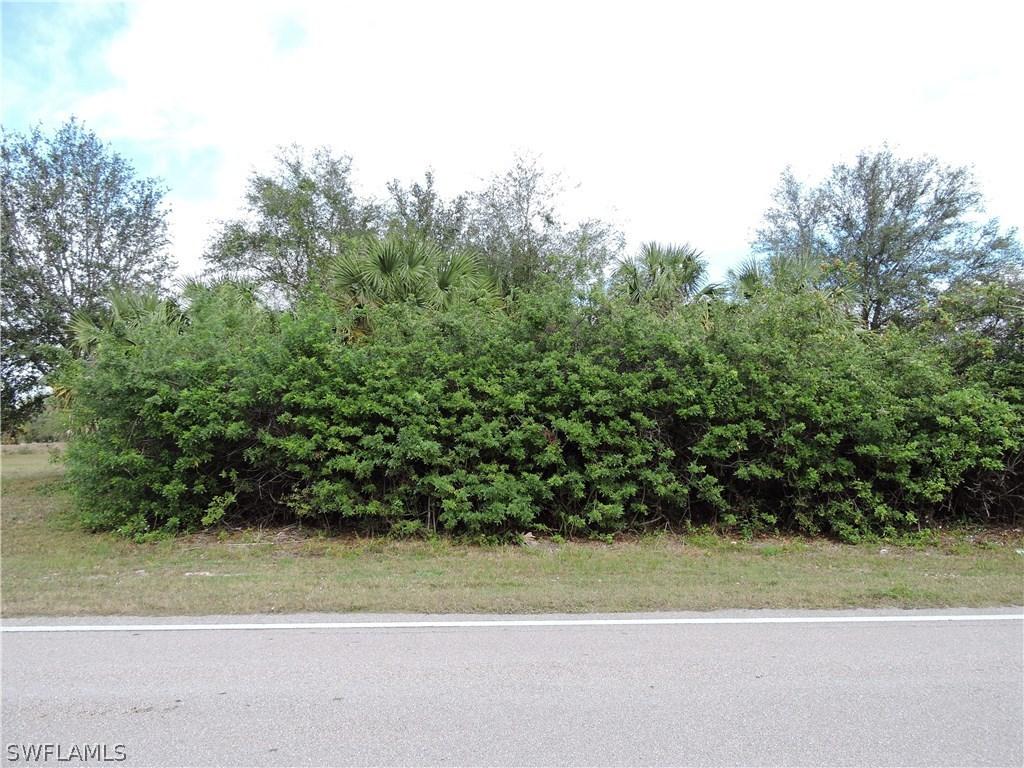 15581 Cemetery Rd., Fort Myers, FL 33905