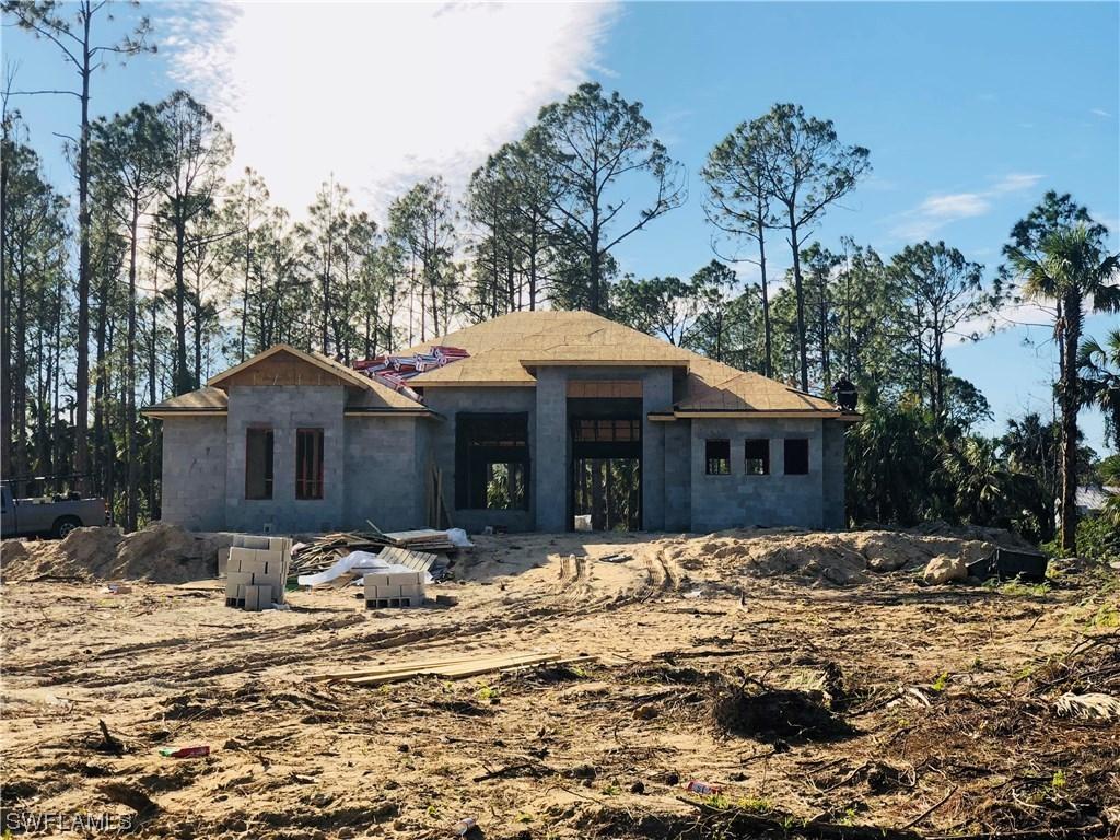 583 13th St., Naples, FL 34117