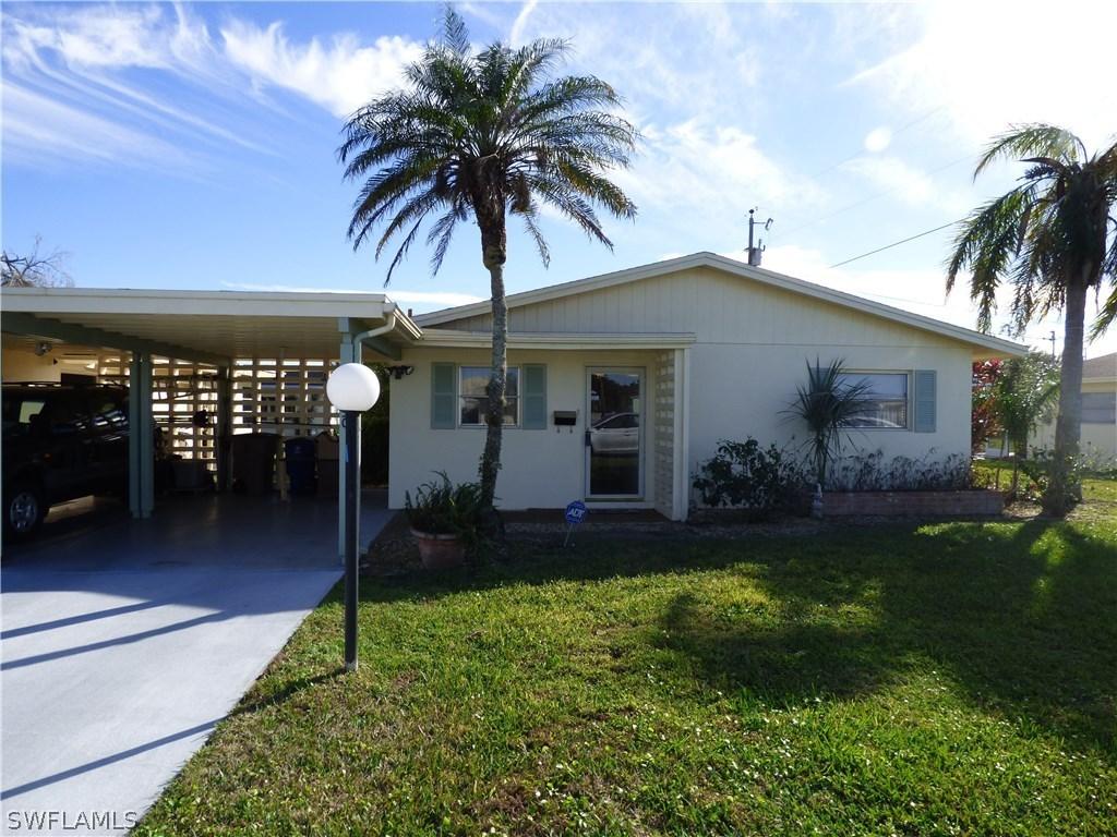 2330 Narcissus Ct., Lehigh Acres, FL 33936