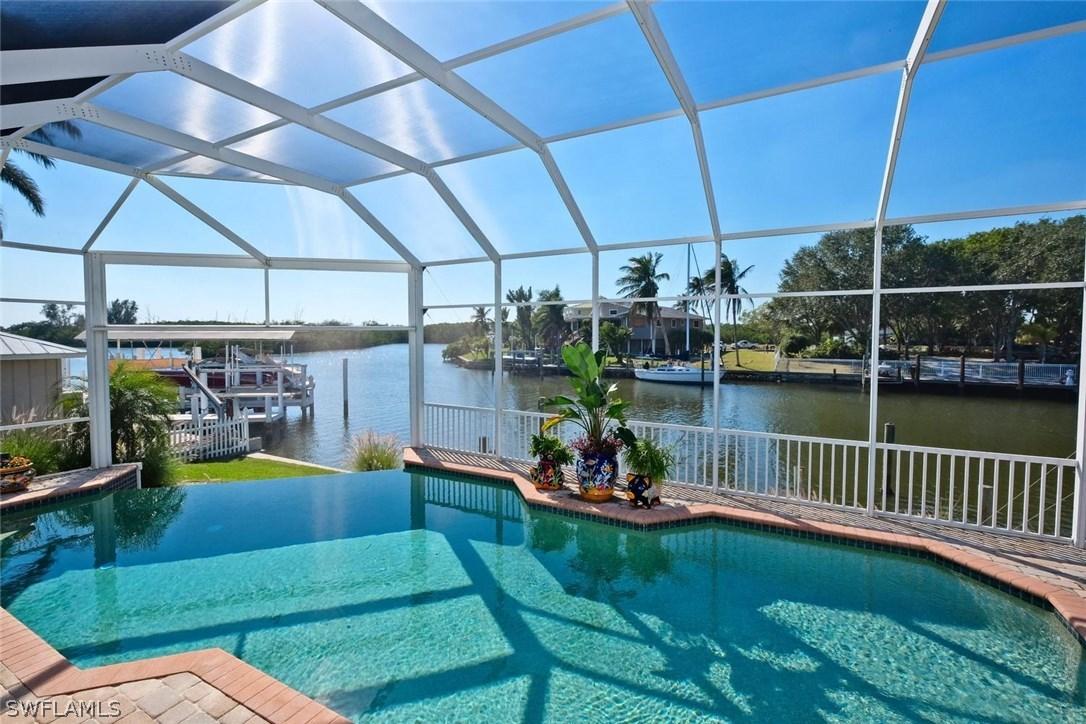 18564 Cutlass Dr., Fort Myers Beach, FL 33931