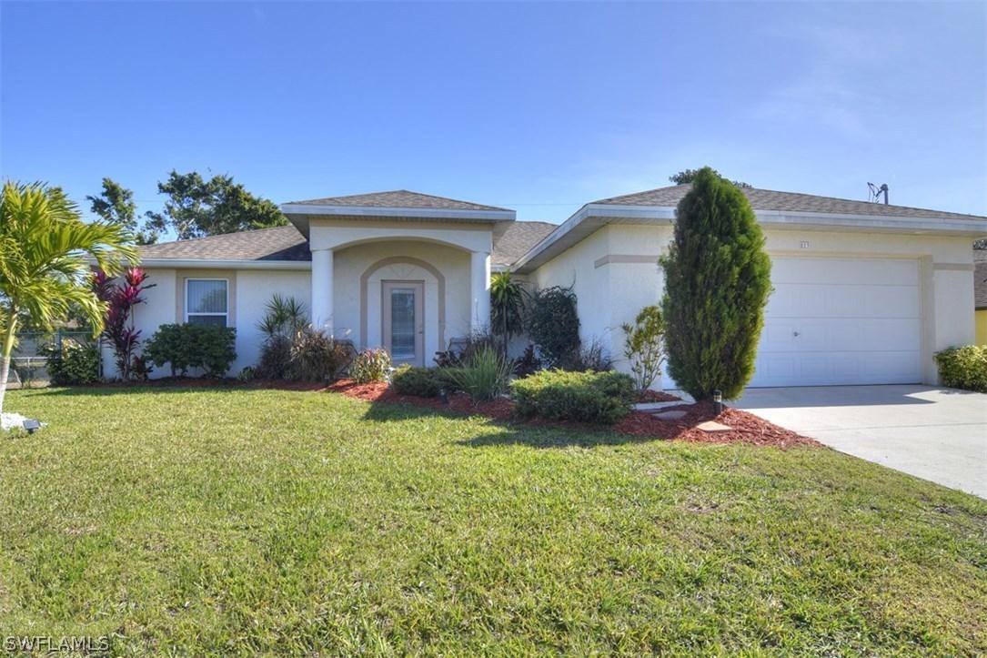 813 SW 9th Ave., Cape Coral, FL 33991