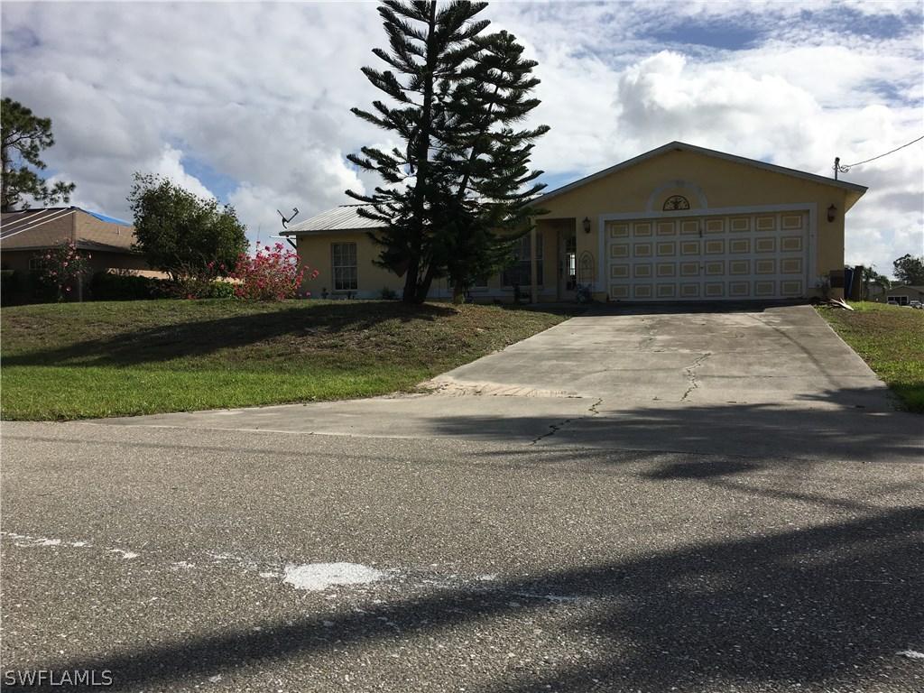 1020 Alaska Ave., Lehigh Acres, FL 33971