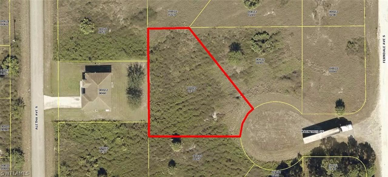 509 Raintree Ct., Lehigh Acres, FL 33974