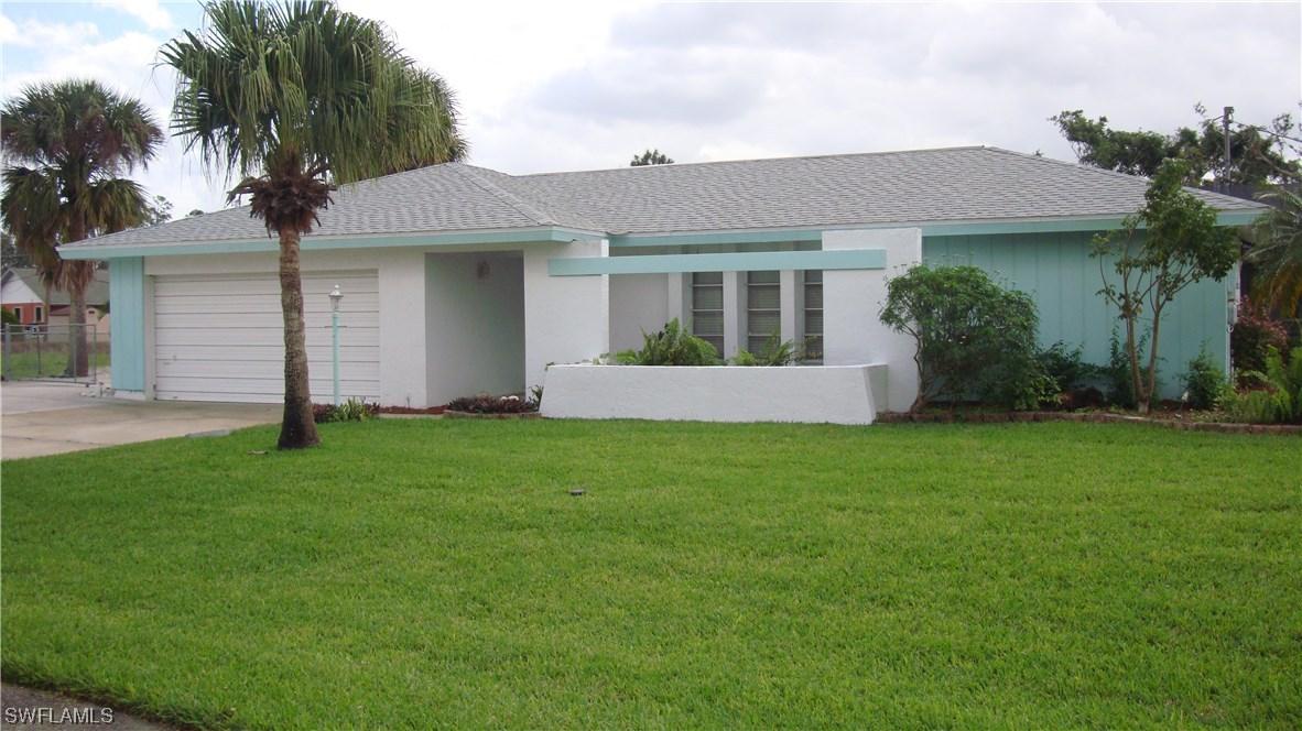 127 Dania Cir., Lehigh Acres, FL 33936