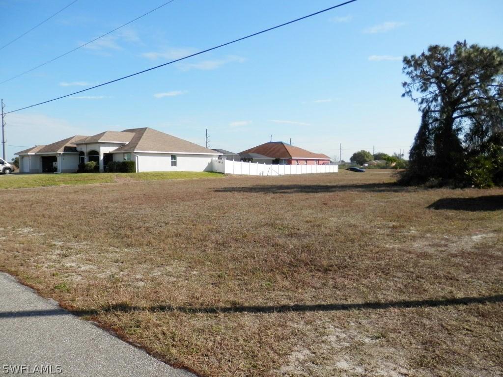 2621 NE Juanita Pl., Cape Coral, FL 33909