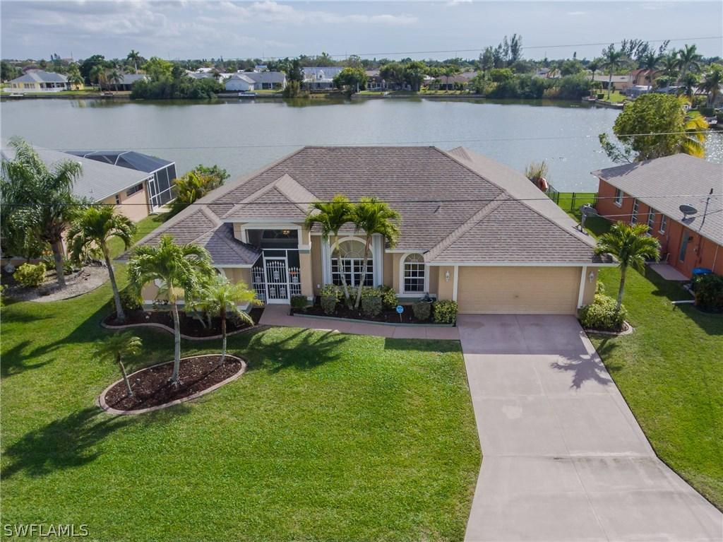 1936 NE 4th Ter., Cape Coral, FL 33909