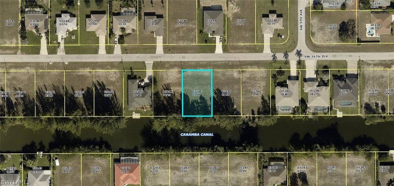 920 SW 36th Ter., Cape Coral, FL 33914