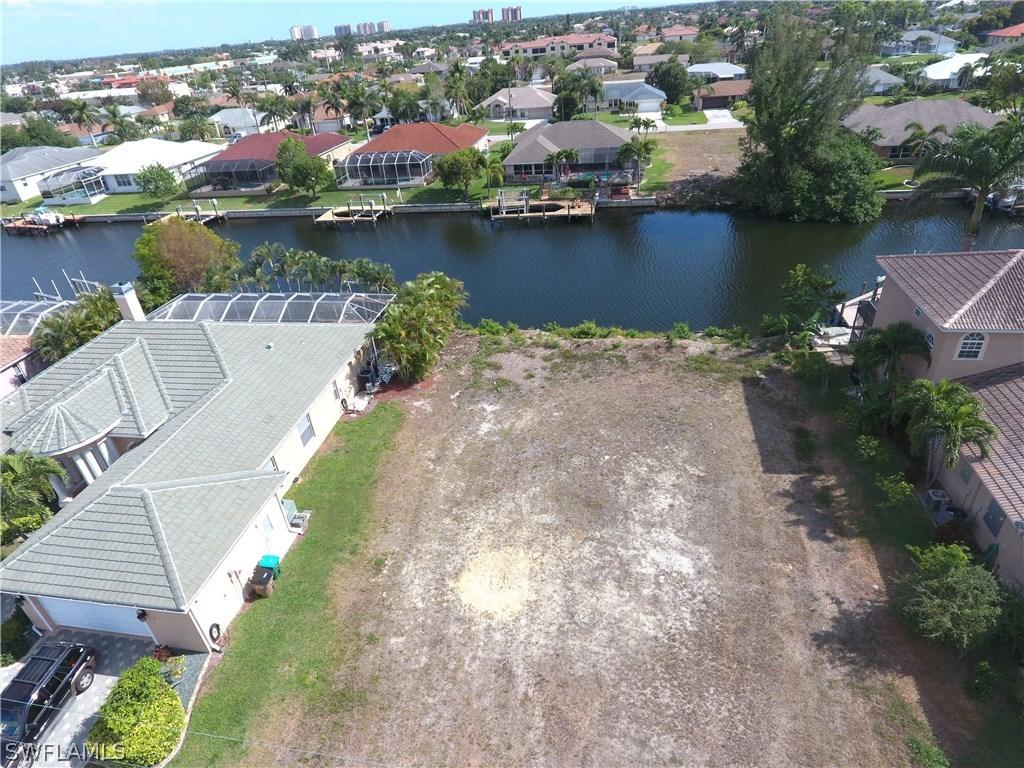 1826 SW 46th Ter., Cape Coral, FL 33914