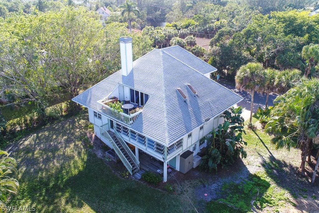 9408 Moonlight Dr., Sanibel, FL 33957