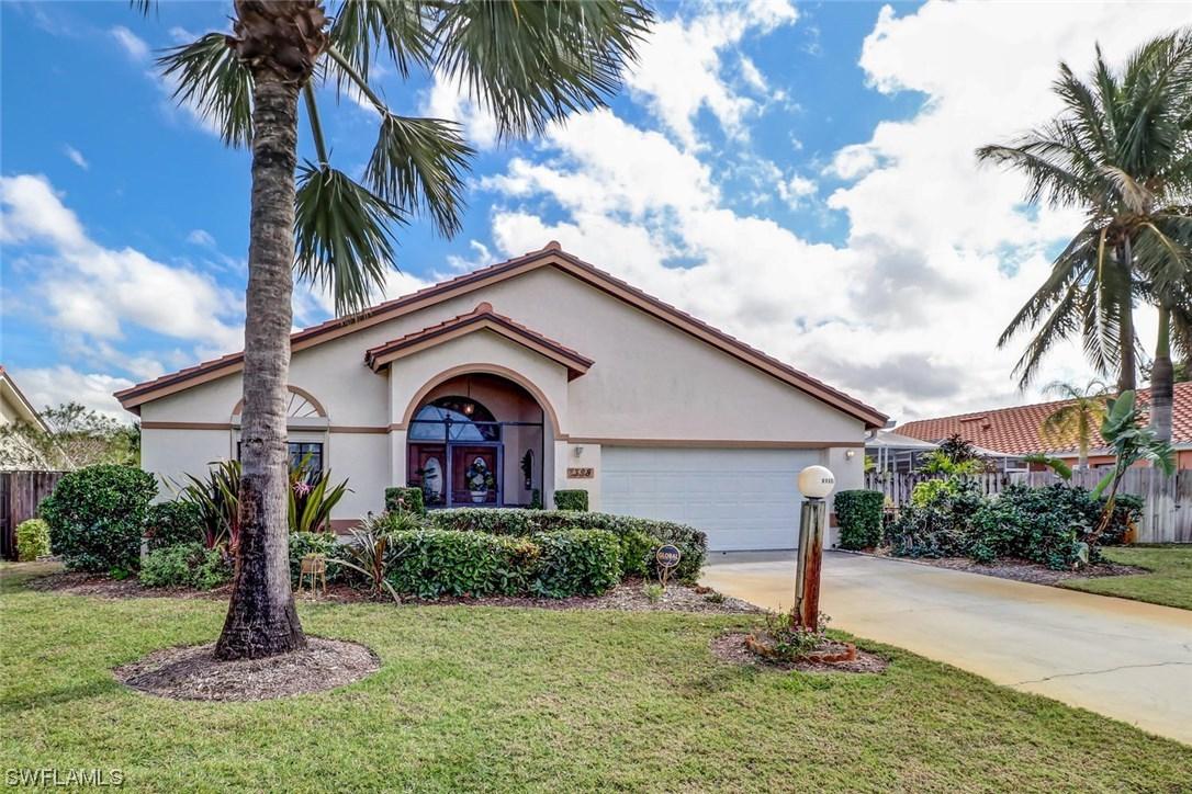 27398 Pelican Ridge Cir., Bonita Springs, FL 34135