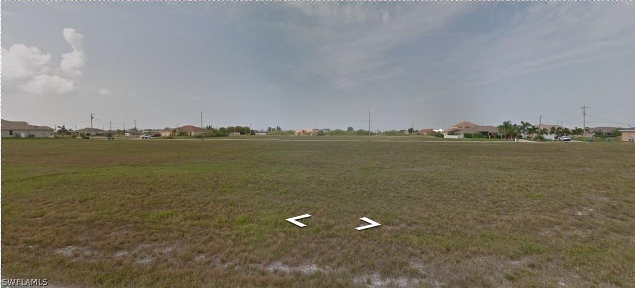 1220 NW 33rd Ave., Cape Coral, FL 33993
