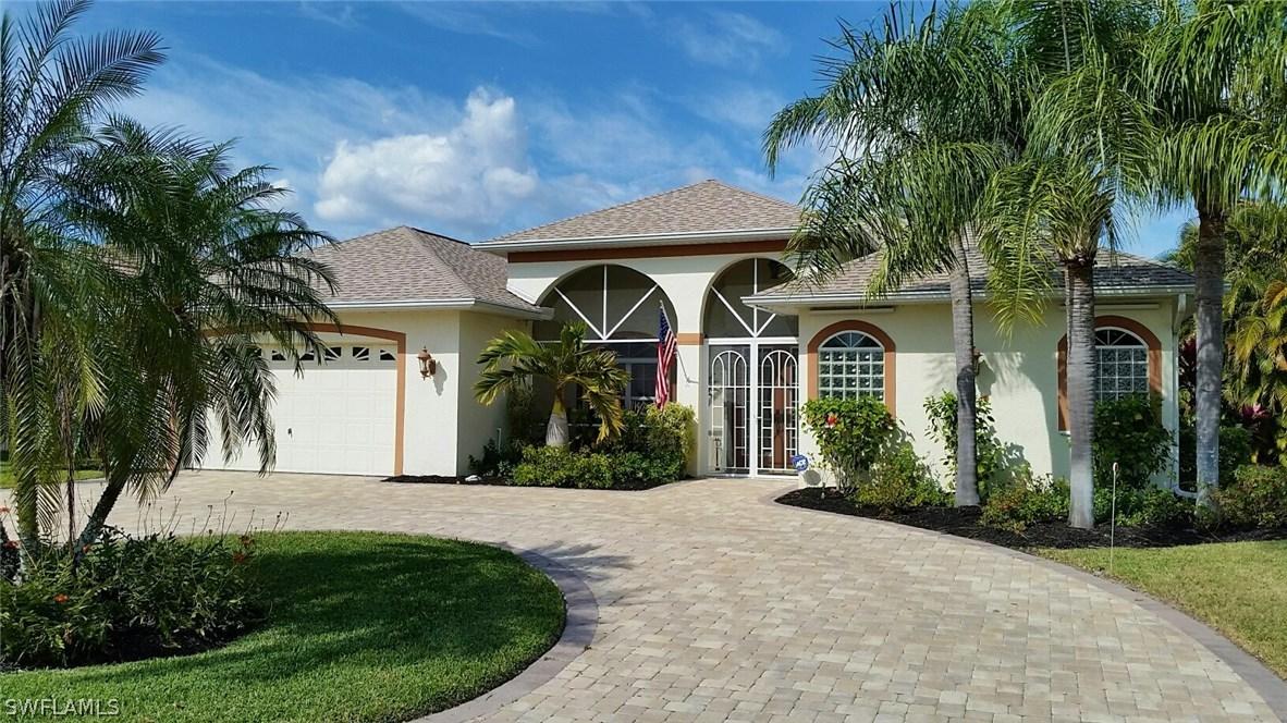 407 SE 21st St., Cape Coral, FL 33990